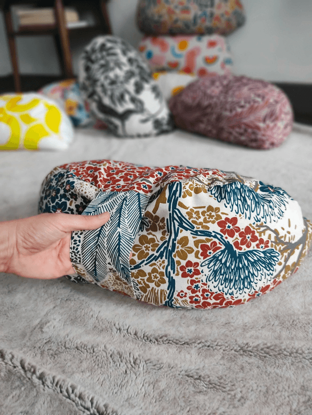 Zafu demie-lune - coussin de méditation